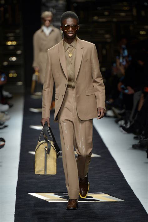 fendi uomo 2019 2010 milano|Fendi Men’s Spring 2019 .